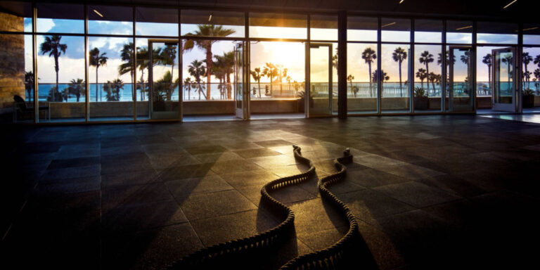 Untitled 7 Huntington Beach 1440x720 768x384